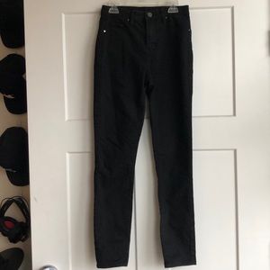 [BLANKNYC] Black Skinny Jeans